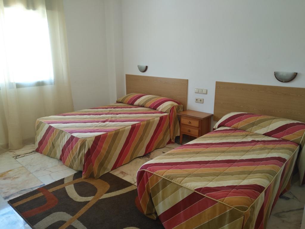 P Residencia Pividal Hotel Picaraña Екстериор снимка